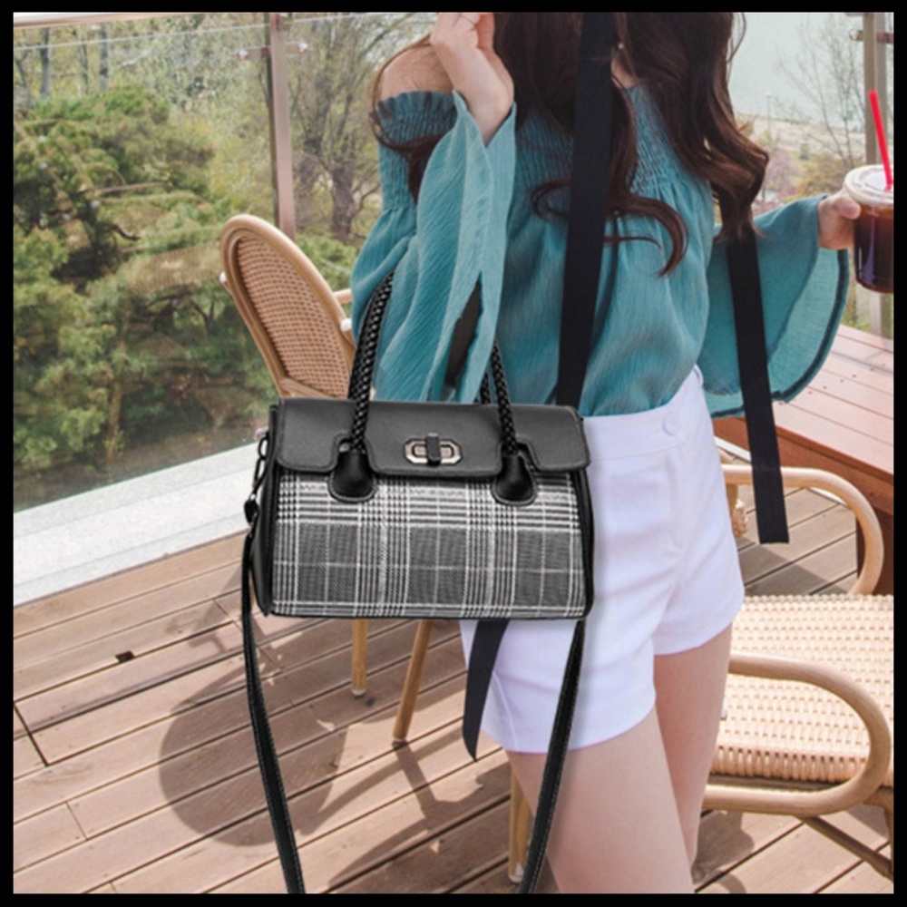 NEW TRACY Tote Crossbody - Picture 4 of 5